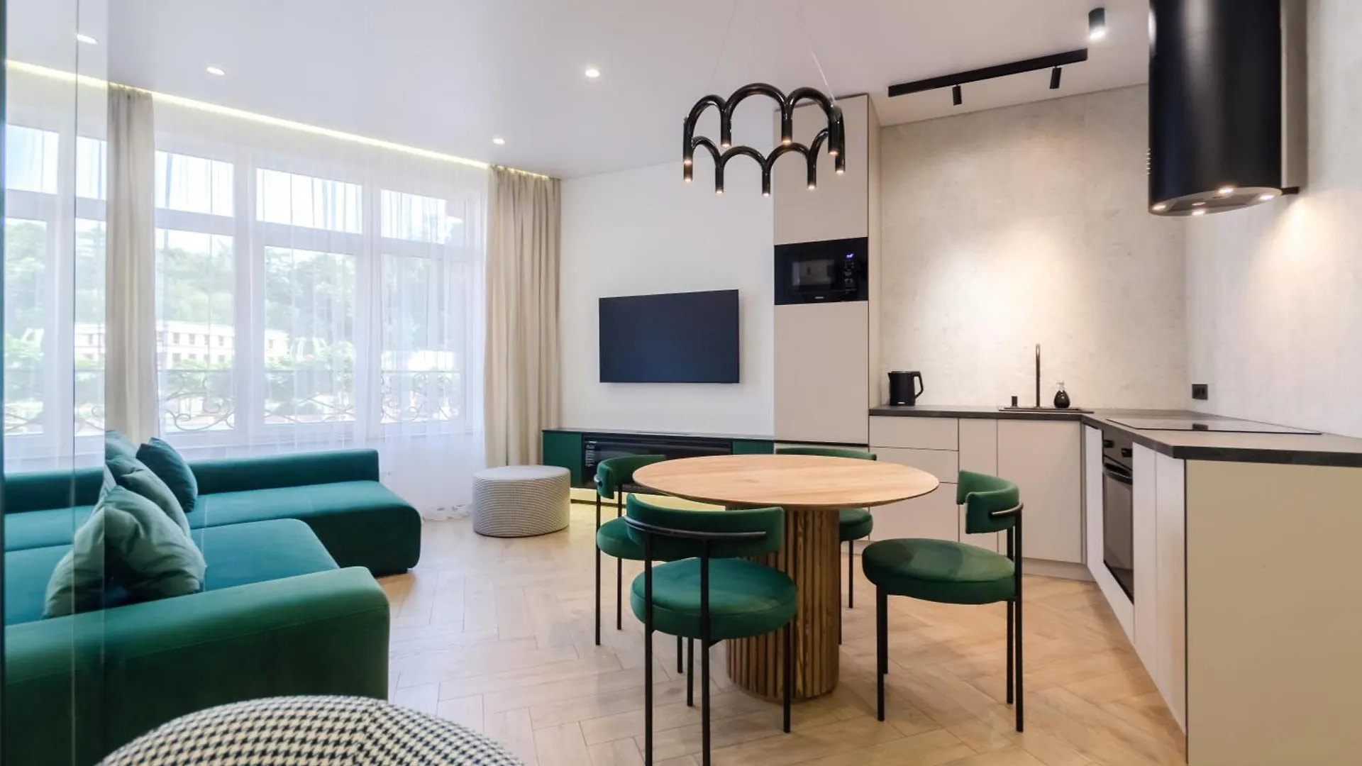 12214 Central Park cozy apartment Kiev