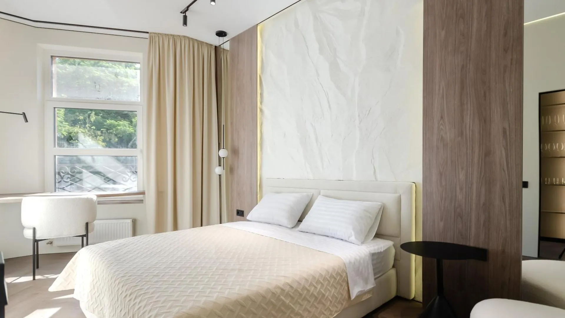 12214 Central Park cozy apartment Kiev Ucrania