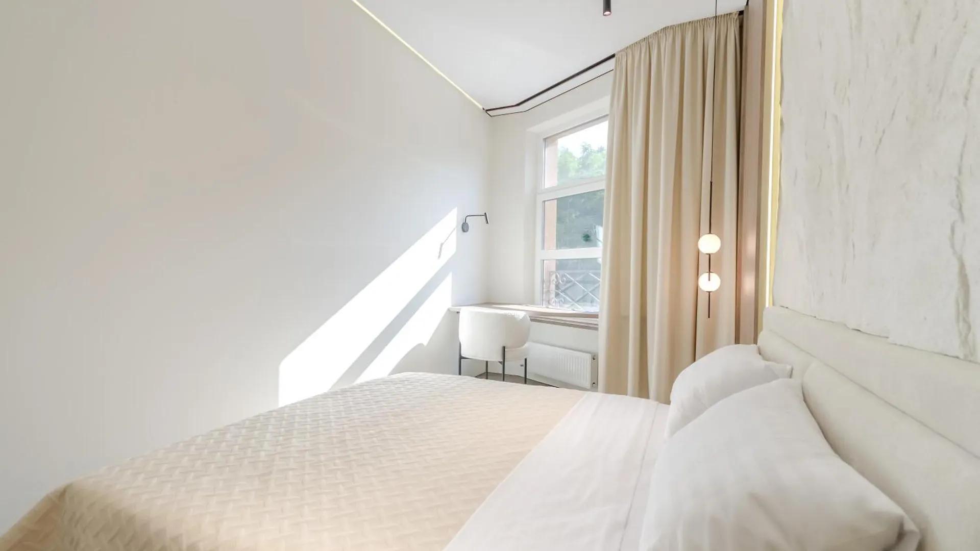 12214 Central Park cozy apartment Kiev